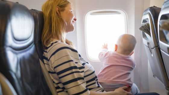 How to Survive a Long Flight With a Baby?