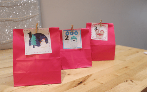 Free Printable Advent Calendar- create your own board- Paper bags